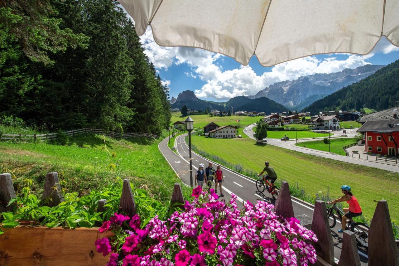 Apartments Vintlana Selva di Val Gardena Kültér fotó